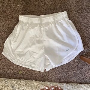 White nike shorts